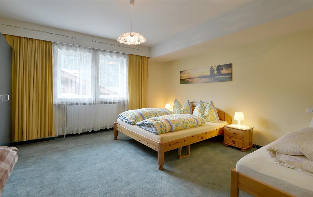 2_schlafzimmer1